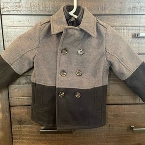 Great condition grey and black 3T zip and button coat.